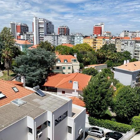 Home Out Central Roma Apartment Лиссабон Экстерьер фото
